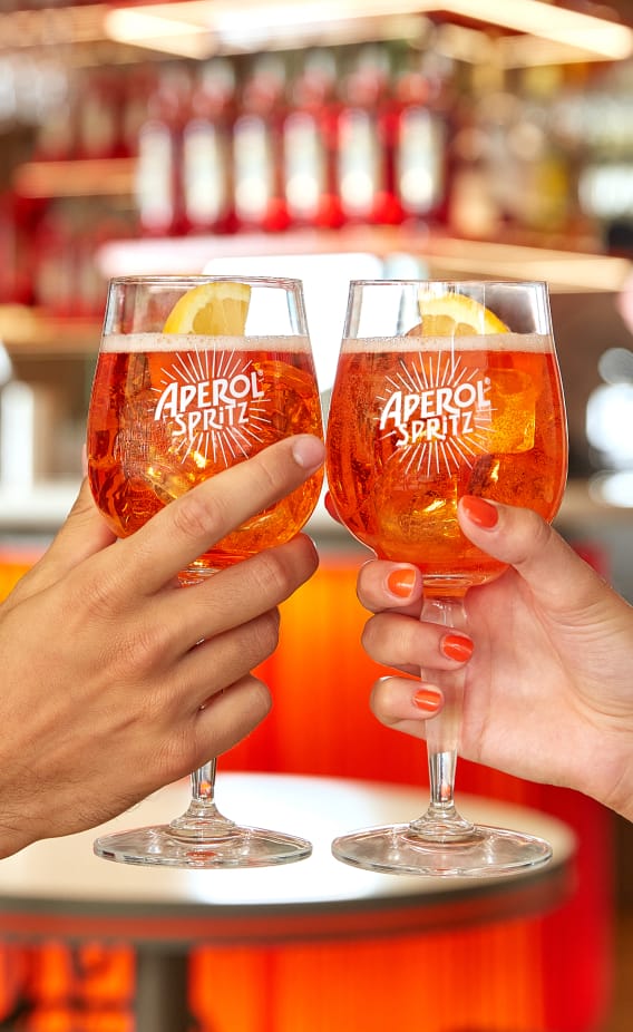 bicchieri spritz terrazza aperol